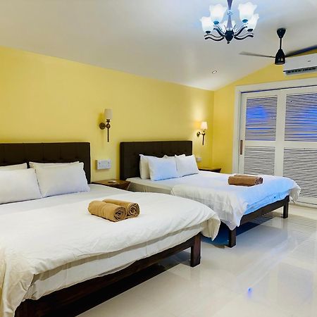 Cocos Beach Resort Палолем Екстер'єр фото