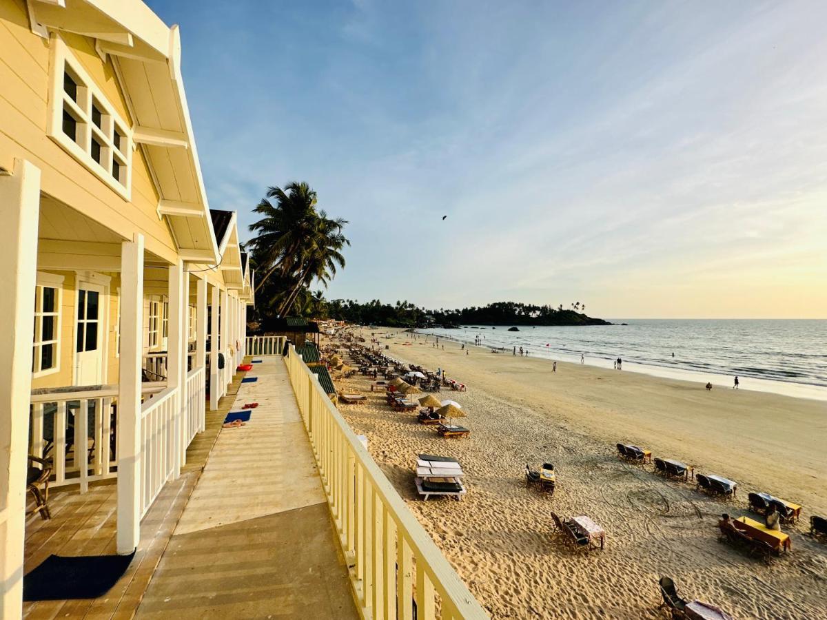 Cocos Beach Resort Палолем Екстер'єр фото